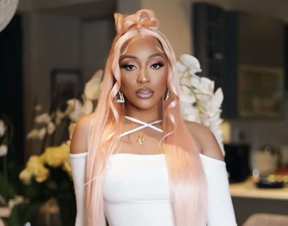 SEE  Nadia Nakai slays as she shows off her natural hair